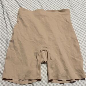 Skinnygirl Women's Tan Bike Shorts